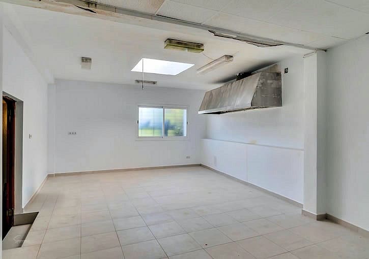 Local Comercial de 5 habitaciones en Moraira en venta con garaje - 1.600.000 € (Ref: 10015857)