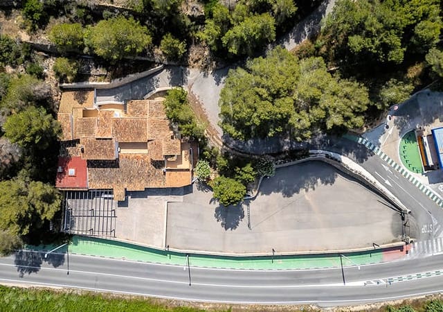 Local Comercial de 5 habitaciones en Moraira, Teulada-Moraira en venta con garaje - 1.600.000 € (Ref: 10015857)