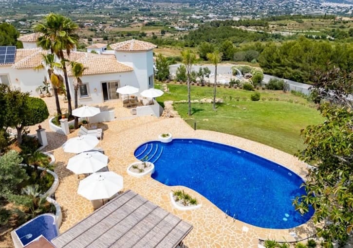 9 bedroom Villa for sale in Javea / Xabia with pool garage - € 3,950,000 (Ref: 10018075)
