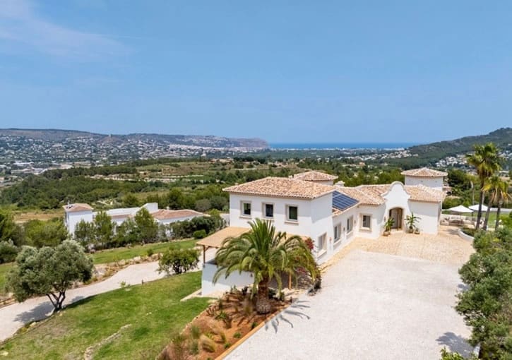 9 bedroom Villa for sale in Javea / Xabia with pool garage - € 3,950,000 (Ref: 10018075)