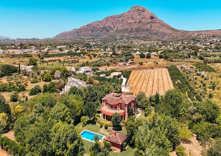 5 slaapkamer Villa te koop in Javea / Xabia met zwembad garage - € 2.400.000 (Ref: 10021304)