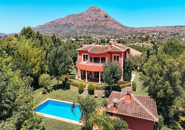 5 slaapkamer Villa te koop in Javea / Xàbia met zwembad garage - € 2.400.000 (Ref: 10021304)
