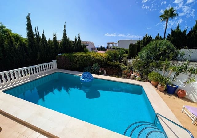3 slaapkamer Villa te koop in Moraira, Teulada-Moraira met zwembad garage - € 699.000 (Ref: 10021308)