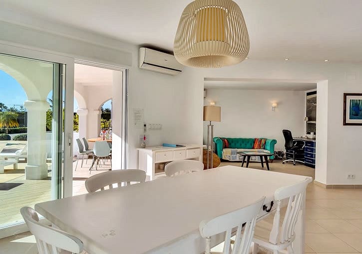 5 bedroom Villa for sale in Javea / Xabia with pool garage - € 1,695,000 (Ref: 10024571)