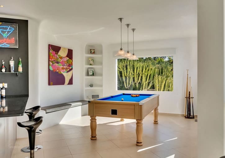 5 bedroom Villa for sale in Javea / Xabia with pool garage - € 1,695,000 (Ref: 10024571)