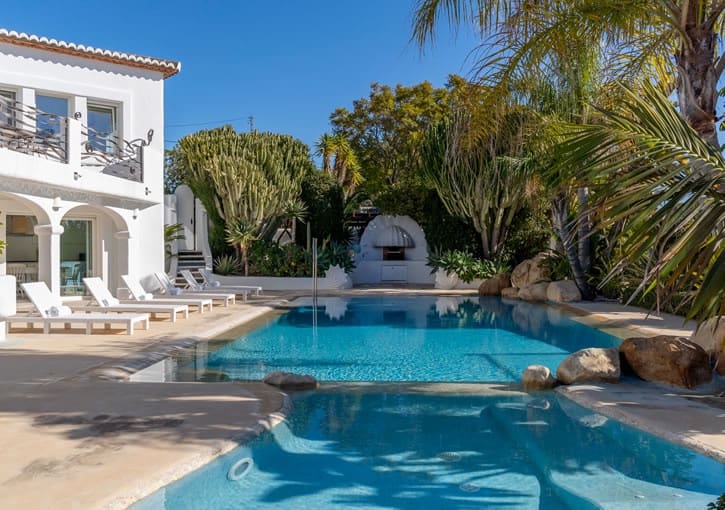 5 bedroom Villa for sale in Javea / Xabia with pool garage - € 1,695,000 (Ref: 10024571)