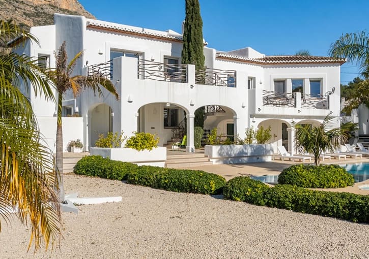 5 bedroom Villa for sale in Javea / Xabia with pool garage - € 1,695,000 (Ref: 10024571)