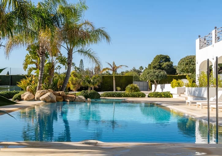 5 bedroom Villa for sale in Javea / Xabia with pool garage - € 1,695,000 (Ref: 10024571)