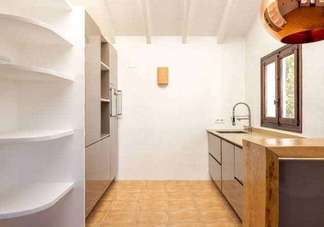 5 slaapkamer Villa te koop in Javea / Xàbia met zwembad garage - € 790.000 (Ref: 10024576)