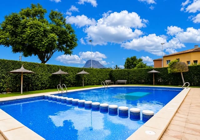 Apartamento de 3 habitaciones en Javea / Xàbia en venta con piscina garaje - 445.000 € (Ref: 10024577)