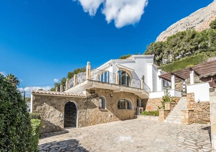 4 bedroom Villa for sale in Javea / Xabia with pool garage - € 1,075,000 (Ref: 10035685)