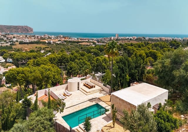 7 bedroom Villa for sale in Javea / Xàbia with pool garage - € 2,900,000 (Ref: 10035687)
