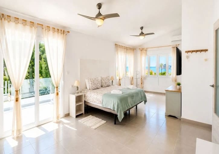 6 bedroom Villa for sale in Javea / Xabia with pool garage - € 1,495,000 (Ref: 10035766)