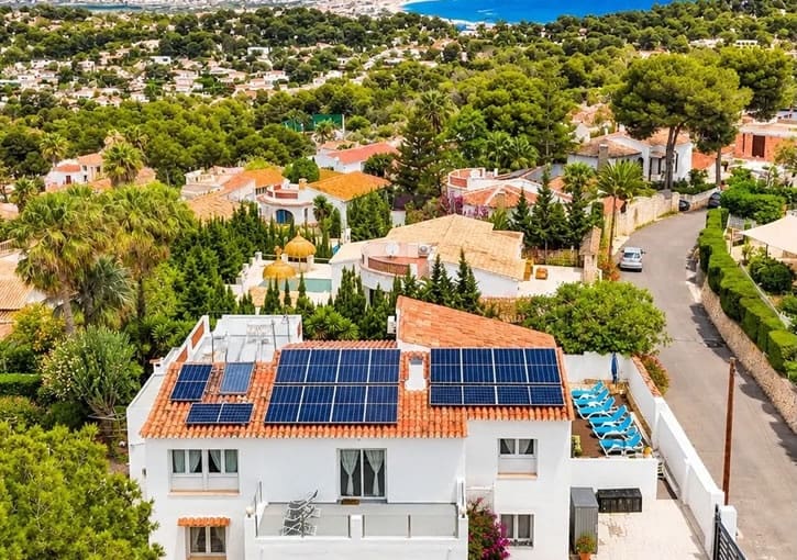 6 bedroom Villa for sale in Javea / Xabia with pool garage - € 1,495,000 (Ref: 10035766)