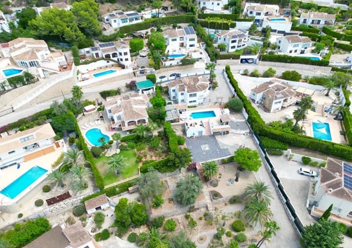 6 chambre Villa/Maison à vendre à Javea / Xabia avec piscine garage - 850 000 € (Ref: 10060876)