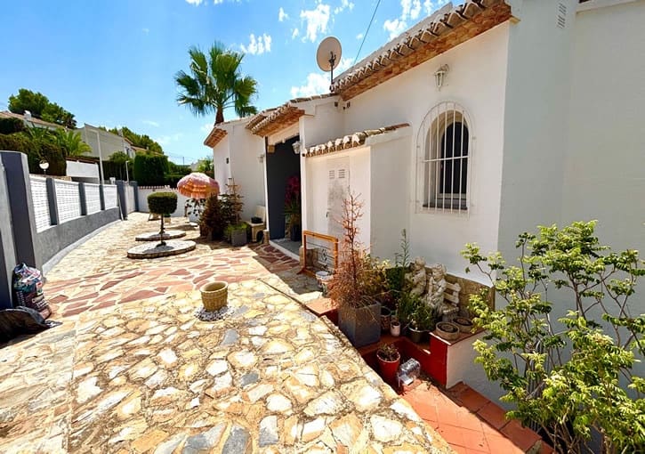 6 chambre Villa/Maison à vendre à Javea / Xabia avec piscine garage - 850 000 € (Ref: 10060876)