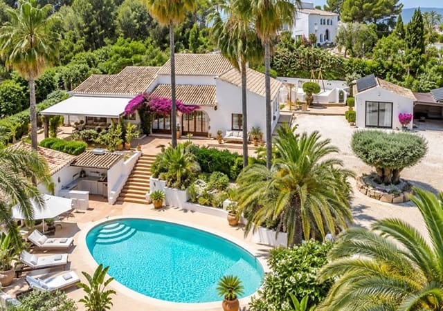 5 bedroom Villa for sale in Javea / Xàbia with pool garage - € 1,795,000 (Ref: 10062229)