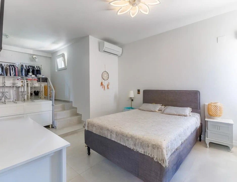 6 quarto Moradia para venda em Javea / Xabia com piscina garagem - 850 000 € (Ref: 10070184)