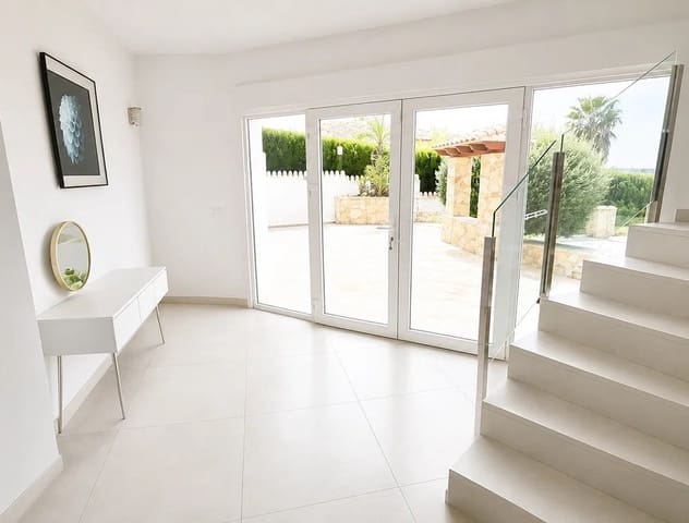 6 chambre Villa/Maison à vendre à Javea / Xàbia avec piscine garage - 850 000 € (Ref: 10082137)