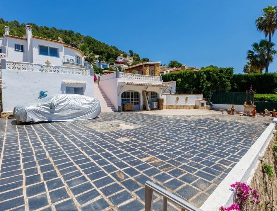 6 chambre Villa/Maison à vendre à Javea / Xabia avec piscine garage - 850 000 € (Ref: 10082137)