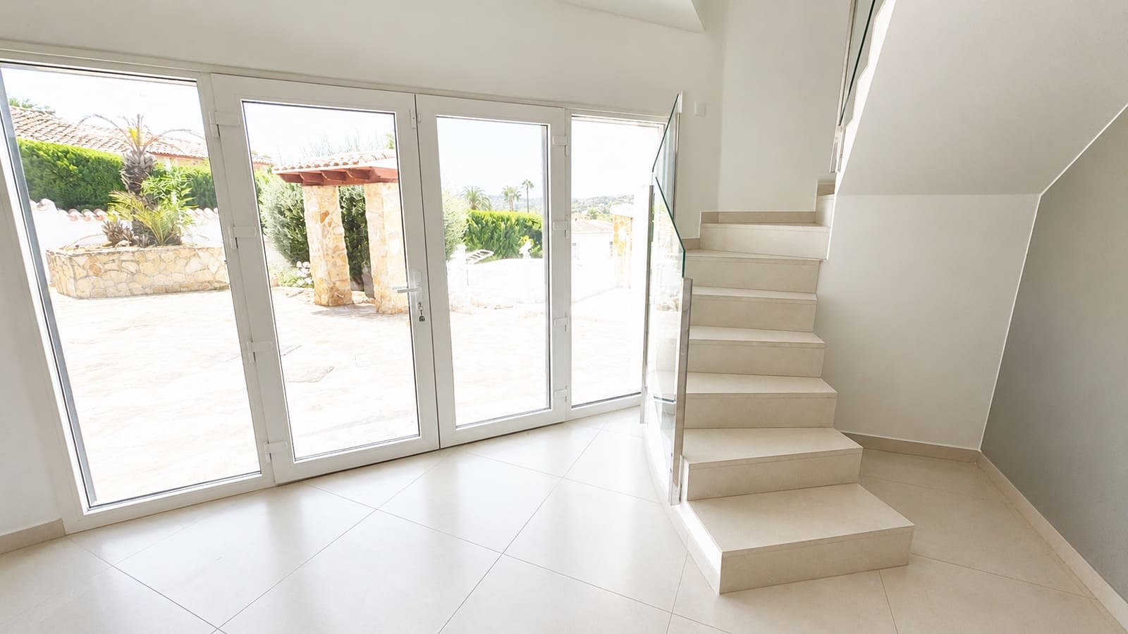 6 chambre Villa/Maison à vendre à Javea / Xabia avec piscine garage - 850 000 € (Ref: 10082137)