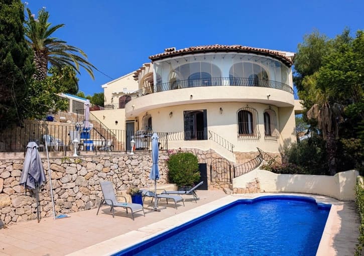4 sovrum Villa till salu i Moraira med pool garage - 849 000 € (Ref: 10100752)