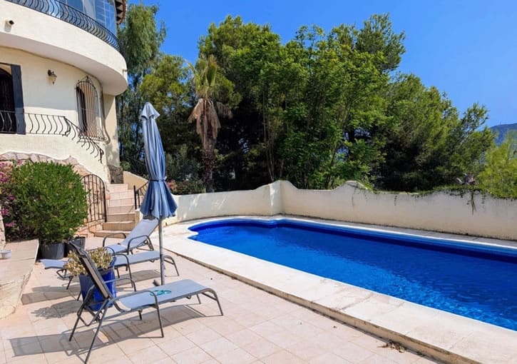 4 sovrum Villa till salu i Moraira med pool garage - 849 000 € (Ref: 10100752)