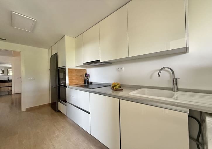 4 makuuhuone Omakotitalo myytävänä paikassa Javea / Xabia mukana uima-altaan 
autotalli - 625 000 € (Ref: 10110359)