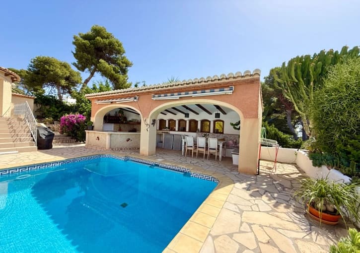 5 bedroom Villa for sale in Javea / Xabia with pool garage - € 1,325,000 (Ref: 10125267)