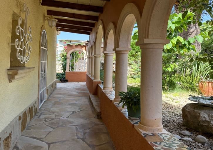 5 bedroom Villa for sale in Javea / Xabia with pool garage - € 1,325,000 (Ref: 10125267)