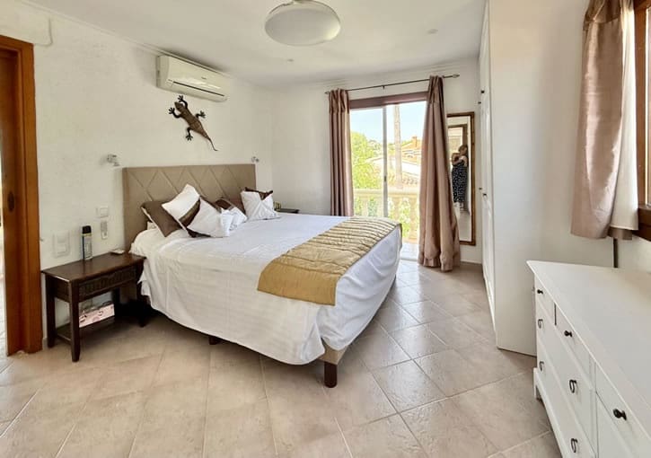 5 bedroom Villa for sale in Javea / Xabia with pool garage - € 1,325,000 (Ref: 10136641)