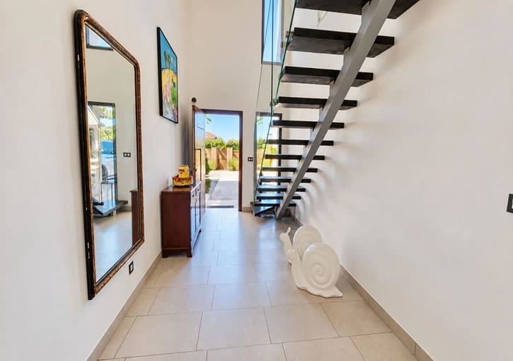 4 bedroom Villa for sale in Javea / Xabia with pool garage - € 1,695,000 (Ref: 10158139)