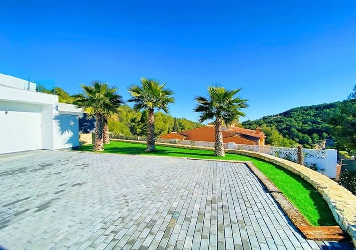 3 bedroom Villa for sale in Javea / Xabia with pool garage - € 1,620,000 (Ref: 9167022)