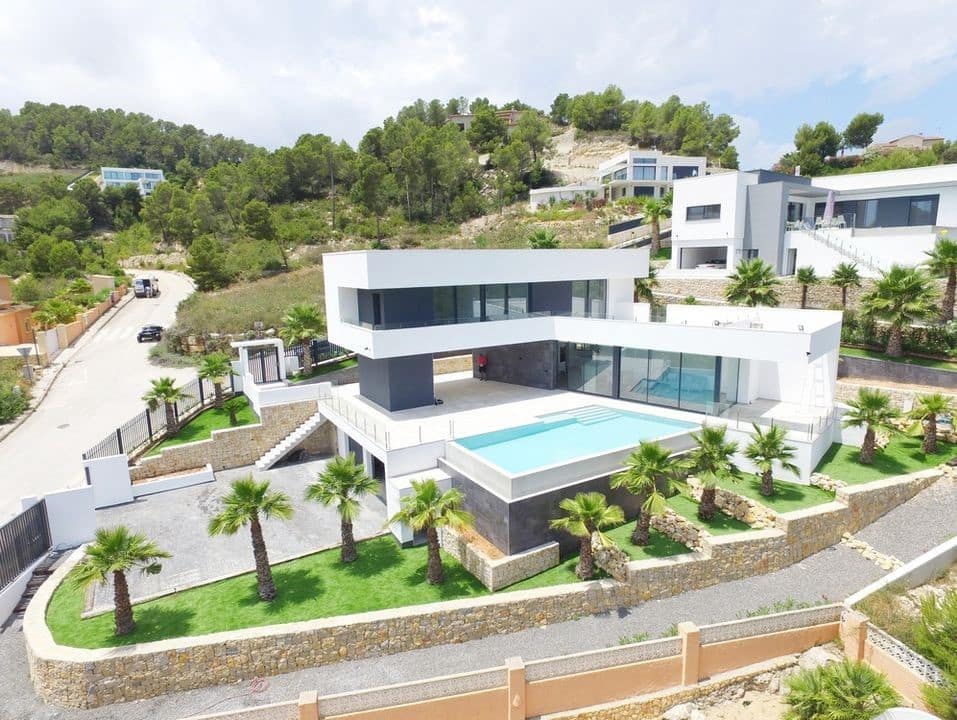 3 bedroom Villa for sale in Javea / Xabia with pool garage - € 1,620,000 (Ref: 9167022)