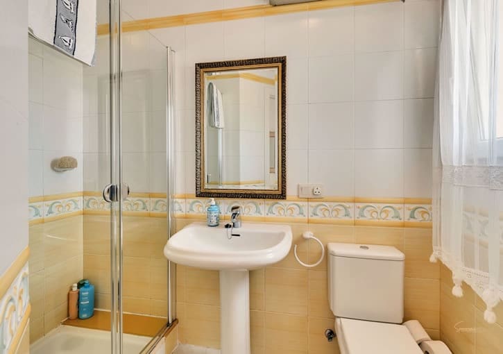 Chalet de 3 habitaciones en Javea / Xàbia en venta con piscina garaje - 850.000 € (Ref: 9216653)