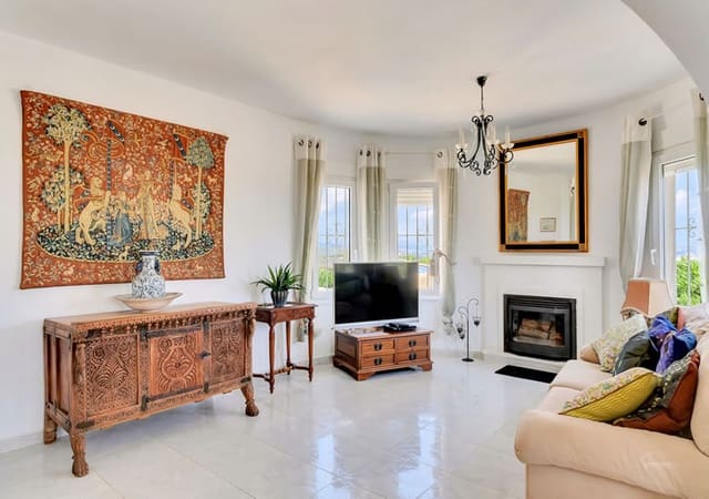 Chalet de 3 habitaciones en Javea / Xàbia en venta con piscina garaje - 850.000 € (Ref: 9216653)