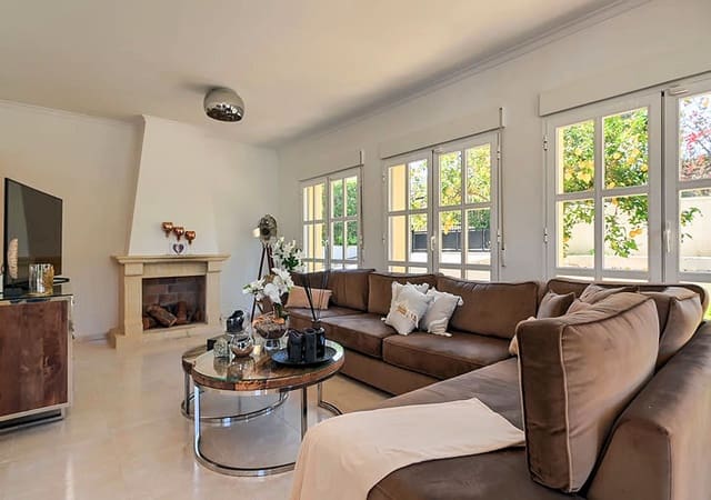 4 bedroom Villa for sale in Javea / Xàbia with pool garage - € 1,195,000 (Ref: 9248313)