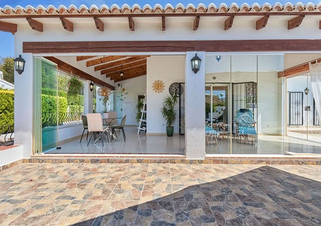 4 bedroom Villa for sale in Javea / Xàbia with pool garage - € 795,000 (Ref: 9303838)