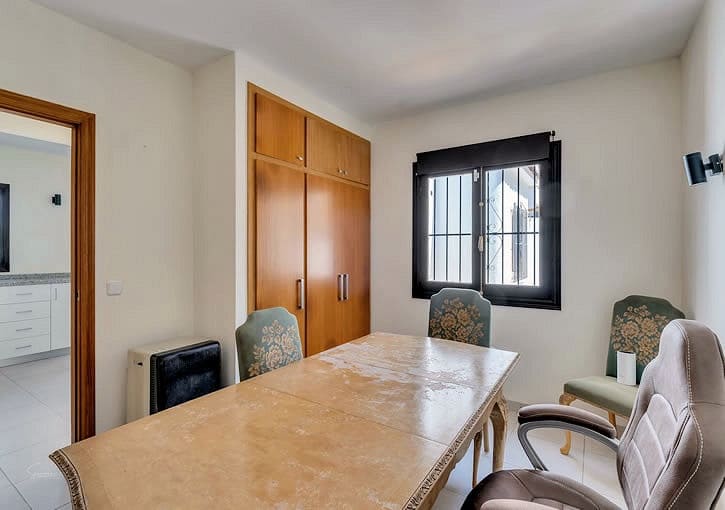 5 soverom Kommersiell til salgs i Moraira med garasje - € 1 600 000 (Ref: 9305195)