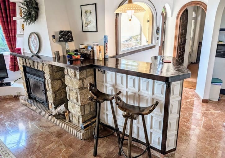 Chalet de 4 habitaciones en Moraira en venta con piscina garaje - 950.000 € (Ref: 9308733)