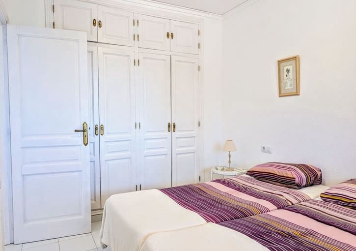 4 soveværelse Semi-Rækkehus til salg i Moraira med swimmingpool garage - € 445.000 (Ref: 9308743)