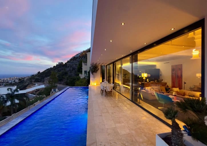 4 bedroom Villa for sale in Benitachell / Benitatxell with pool garage - € 2,795,000 (Ref: 9326737)