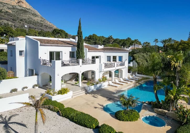 Chalet de 5 habitaciones en Javea / Xàbia en venta con piscina garaje - 1.695.000 € (Ref: 9331880)