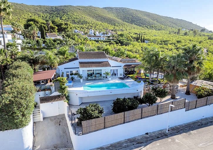 3 bedroom Villa for sale in Javea / Xabia with pool garage - € 679,000 (Ref: 9363107)