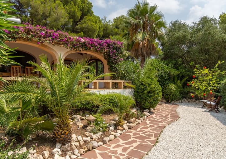 4 bedroom Villa for sale in Javea / Xabia with pool garage - € 997,000 (Ref: 9376828)