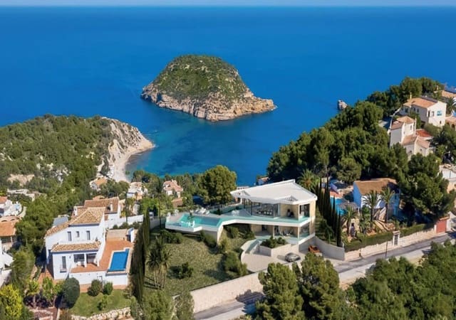 Chalet de 4 habitaciones en Javea / Xàbia en venta con piscina garaje - 4.125.000 € (Ref: 9393333)