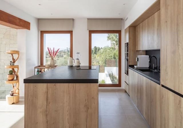 6 bedroom Villa for sale in Javea / Xàbia with pool garage - € 2,495,000 (Ref: 9393338)