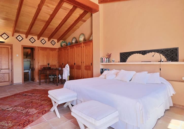 4 bedroom Villa for sale in Javea / Xabia with pool garage - € 1,995,000 (Ref: 9406781)