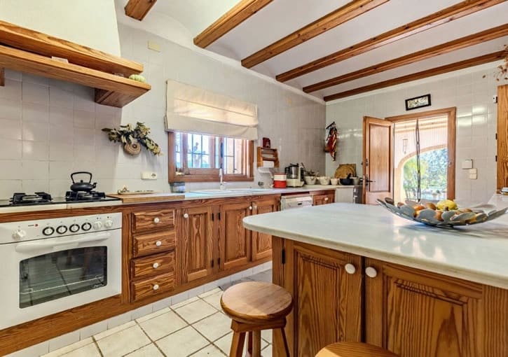 4 bedroom Villa for sale in Javea / Xabia with pool garage - € 1,995,000 (Ref: 9406781)