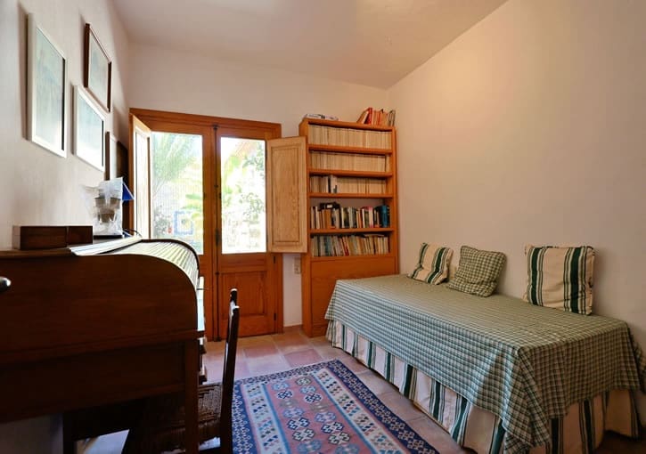 4 bedroom Villa for sale in Javea / Xabia with pool garage - € 1,995,000 (Ref: 9406781)